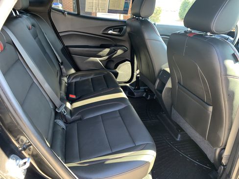 Used 2024 Chevrolet Trax RS w/ Driver Confidence Package image 30