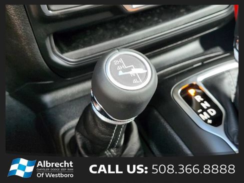 New 2026 Jeep Gladiator Sport AWD/4WD image 25
