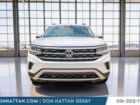 Used 2022 Volkswagen Atlas SE w/ Black Wheel Package AWD/4WD image 32