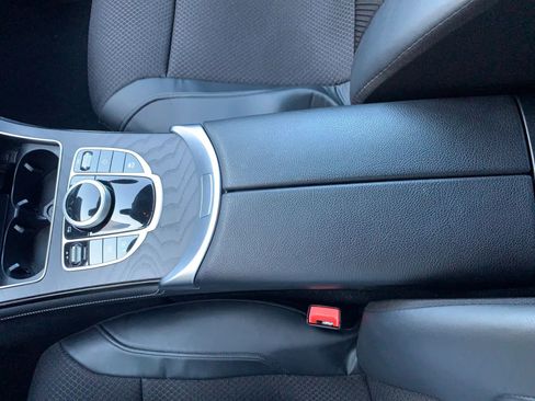 Used 2018 Mercedes-Benz GLC 300 image 18