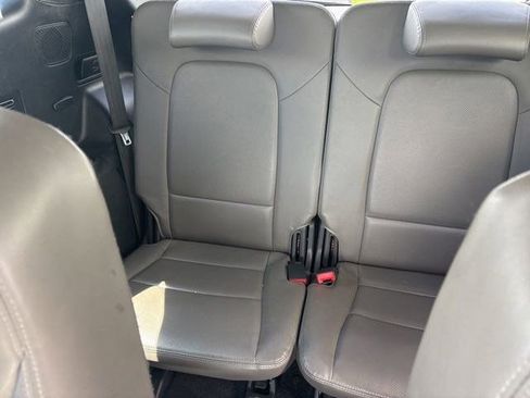 Used 2019 Hyundai Santa Fe XL FWD image 32