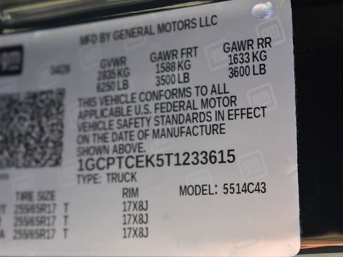 New 2026 Chevrolet Colorado LT w/ LT Convenience Package AWD/4WD image 38