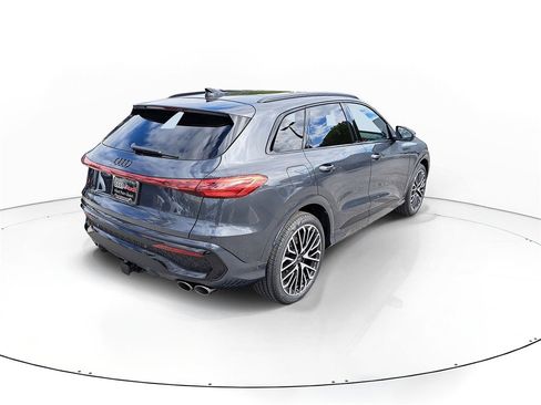 New 2025 Audi SQ5 Premium Plus image 4