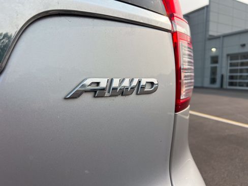 Used 2015 Honda CR-V Touring image 5