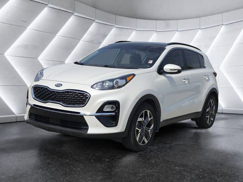 Used 2021 Kia Sportage EX w/ EX Technology Package image 6