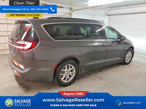 Used 2022 Chrysler Pacifica Touring-L FWD image 4