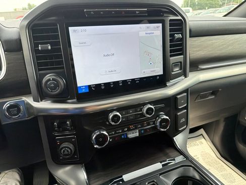 Certified 2024 Ford F150 Lariat w/ Tow/Haul Package AWD/4WD image 17