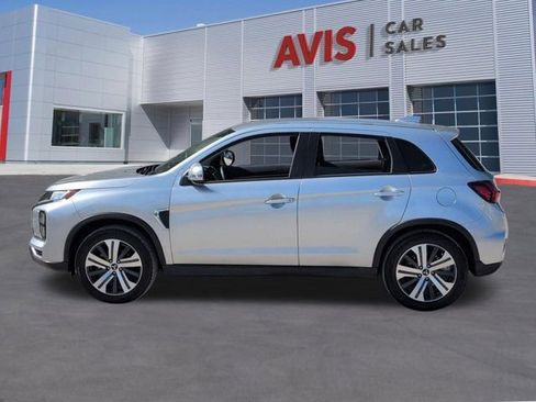 Used 2025 Mitsubishi Outlander Sport SE AWD/4WD image 10