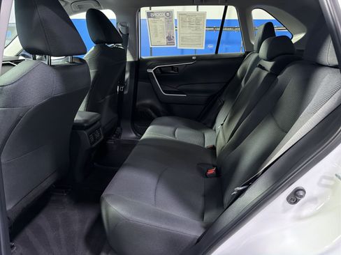Used 2024 Toyota RAV4 LE AWD/4WD image 28