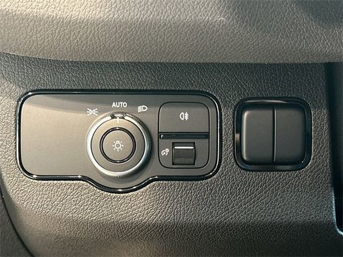 New 2025 Mercedes-Benz Sprinter 2500 image 10