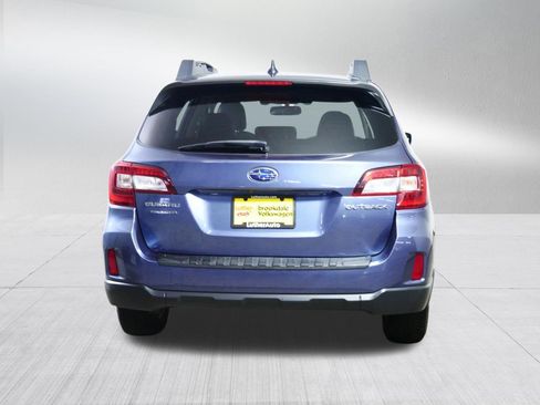 Used 2016 Subaru Outback 2.5i Limited image 6