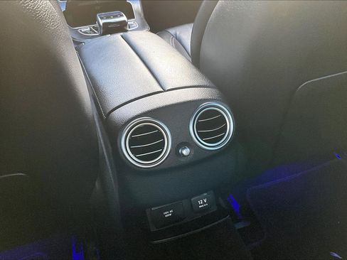 Used 2018 Mercedes-Benz E 300 4MATIC w/ Premium 1 Package image 10