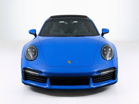 Used 2022 Porsche 911 Turbo S AWD/4WD image 2