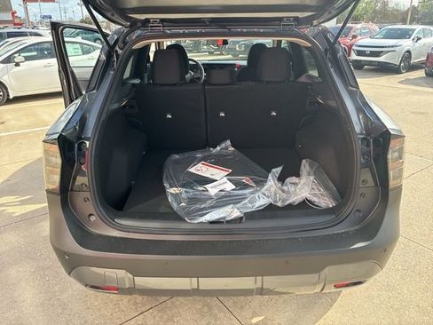 New 2026 Nissan Kicks SV w/ Cold Weather Package FWD image 7