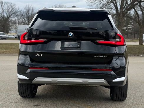 New 2026 BMW X1 xDrive28i image 5