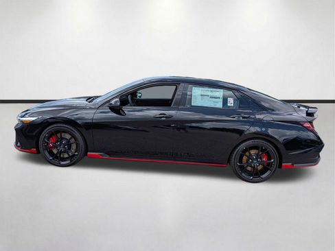 New 2026 Hyundai Elantra N FWD image 7
