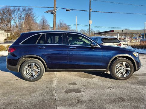 Used 2021 Mercedes-Benz GLC 300 4MATIC image 7