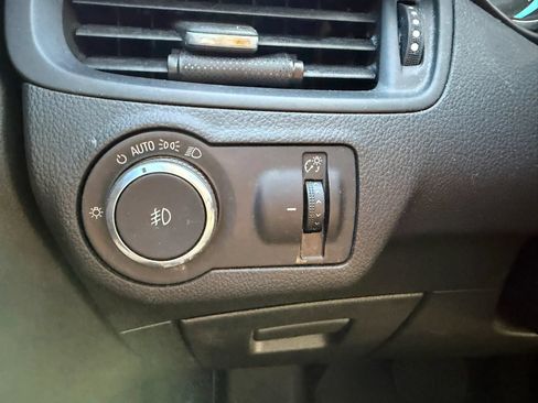 Used 2017 Buick Envision Preferred AWD/4WD image 17