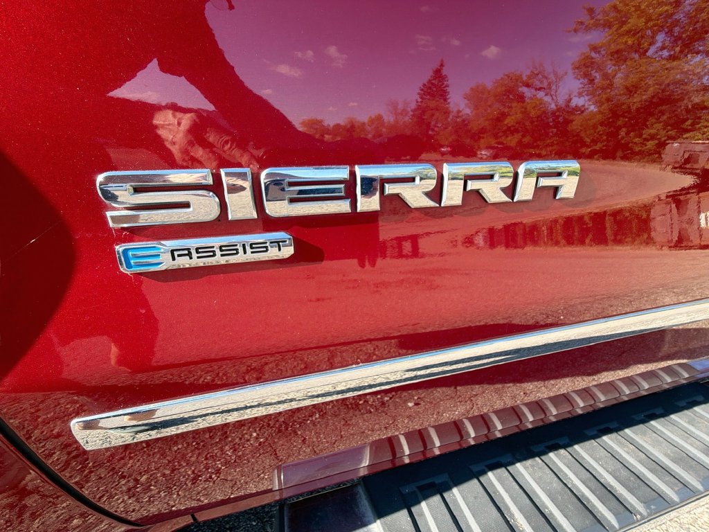 Used 2018 GMC Sierra 1500 SLT AWD/4WD image 36