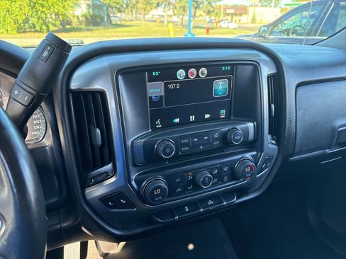 Used 2015 Chevrolet Silverado 1500 LT w/ LT Convenience Package image 15