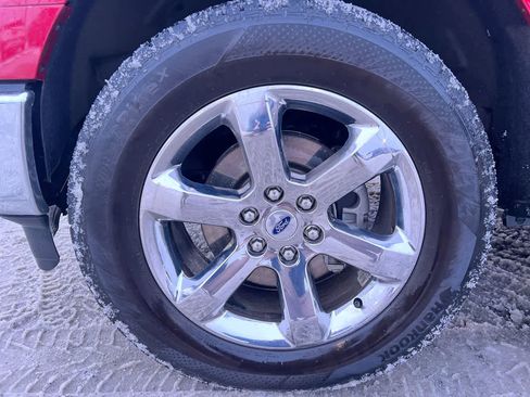 Used 2021 Ford F150 Lariat w/ Max Trailer Tow Package image 2