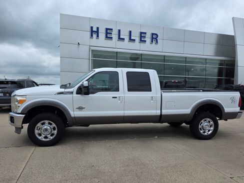 Used 2014 Ford F250 Lariat w/ Chrome Package AWD/4WD image 3