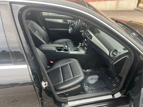 Used 2013 Mercedes-Benz C 300 4MATIC Sedan image 13