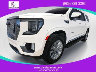 Used 2022 GMC Yukon XL SLT w/ SLT Luxury Package