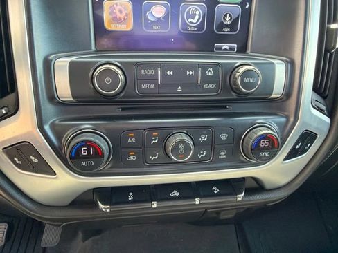 Used 2019 GMC Sierra 1500 SLE w/ SLE Value Package AWD/4WD image 18