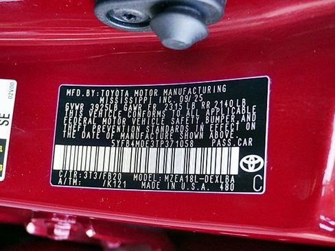 Used 2026 Toyota Corolla LE w/ Carpet Mat Package (TMS) FWD image 32