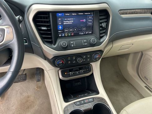 Used 2023 GMC Acadia Denali AWD/4WD image 13