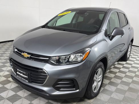 Used 2020 Chevrolet Trax LS w/ Tint and Cruise Package image 10