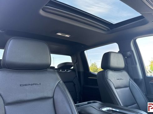 Used 2022 GMC Sierra 1500 Denali AWD/4WD image 17