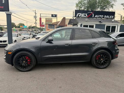 Used 2017 Porsche Macan GTS AWD/4WD image 2