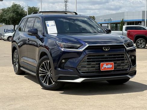 Used 2026 Toyota Grand Highlander AWD Hybrid image 2
