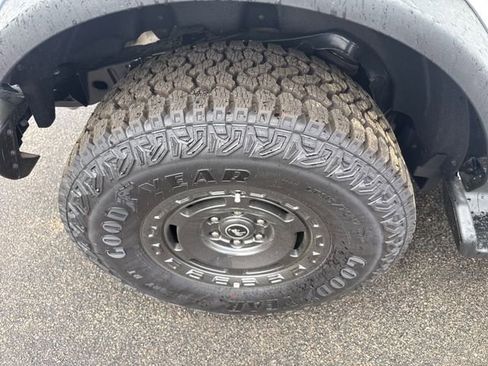New 2025 Ford Bronco Outer Banks w/ Sasquatch Package AWD/4WD image 13