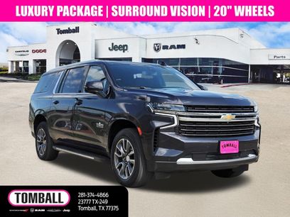 Used 2022 Chevrolet Suburban LT w/ Luxury Package