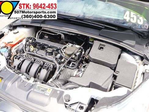 Used 2012 Ford Focus SE FWD image 22