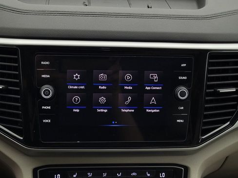 Used 2022 Volkswagen Atlas SE FWD image 25