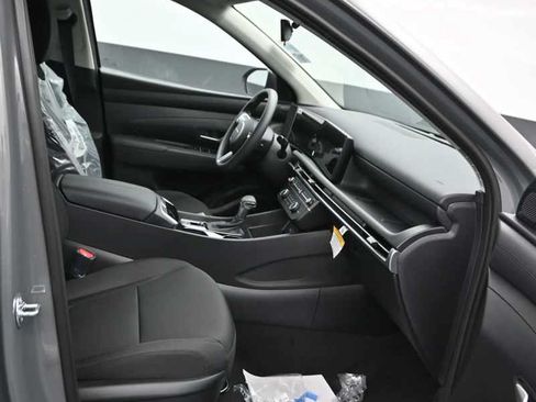 New 2026 Hyundai Tucson SE AWD/4WD image 11