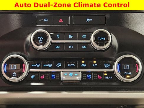 Used 2024 Ford Expedition Max Limited image 28