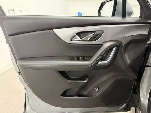 Used 2024 Chevrolet Blazer LT w/ Convenience Package FWD image 11