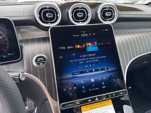 New 2025 Mercedes-Benz GLC 300 4MATIC image 16