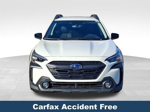 Used 2025 Subaru Outback Premium w/ Popular Package #1A image 3