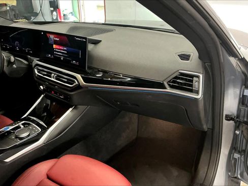 Used 2023 BMW i4 eDrive40 image 18