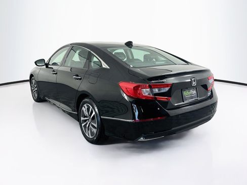 Used 2018 Honda Accord Touring image 5