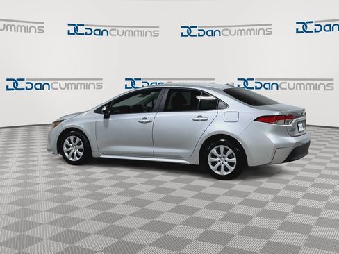 Used 2023 Toyota Corolla LE FWD image 7