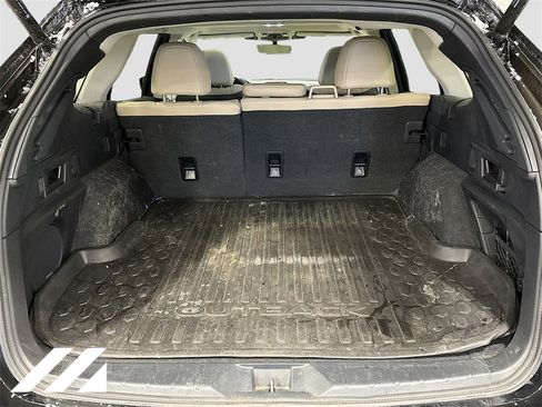 Certified 2023 Subaru Outback Limited image 28