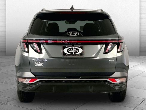 Used 2023 Hyundai Tucson SEL AWD/4WD image 3