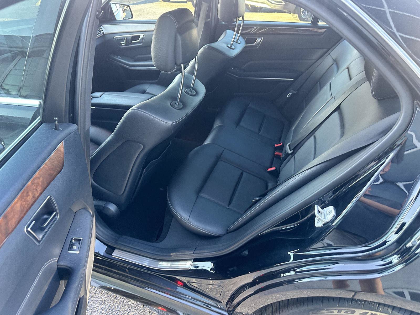 Used 2014 Mercedes-Benz E 350 4MATIC Sedan image 15